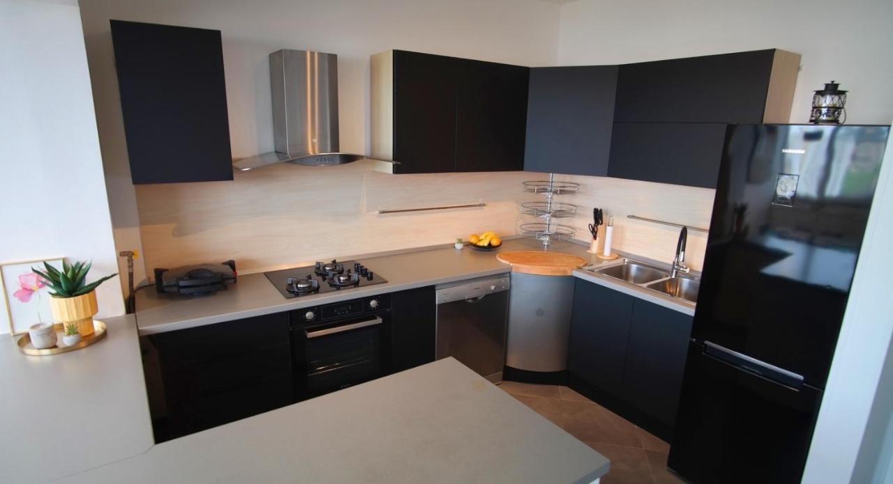 Apartment Flora Пула Екстериор снимка